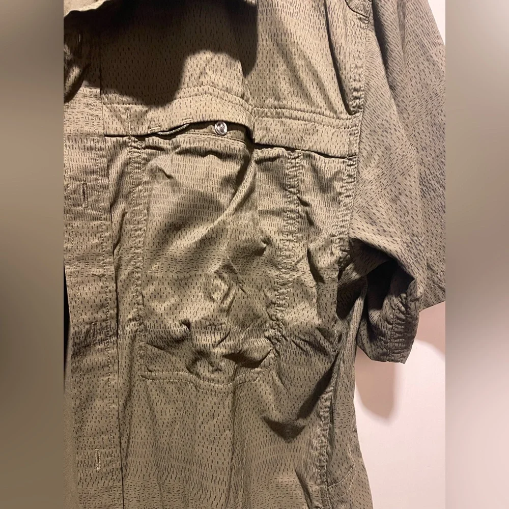 REI Sahara Shirt, Olive Green, Small, EUC - Picture 6 of 8